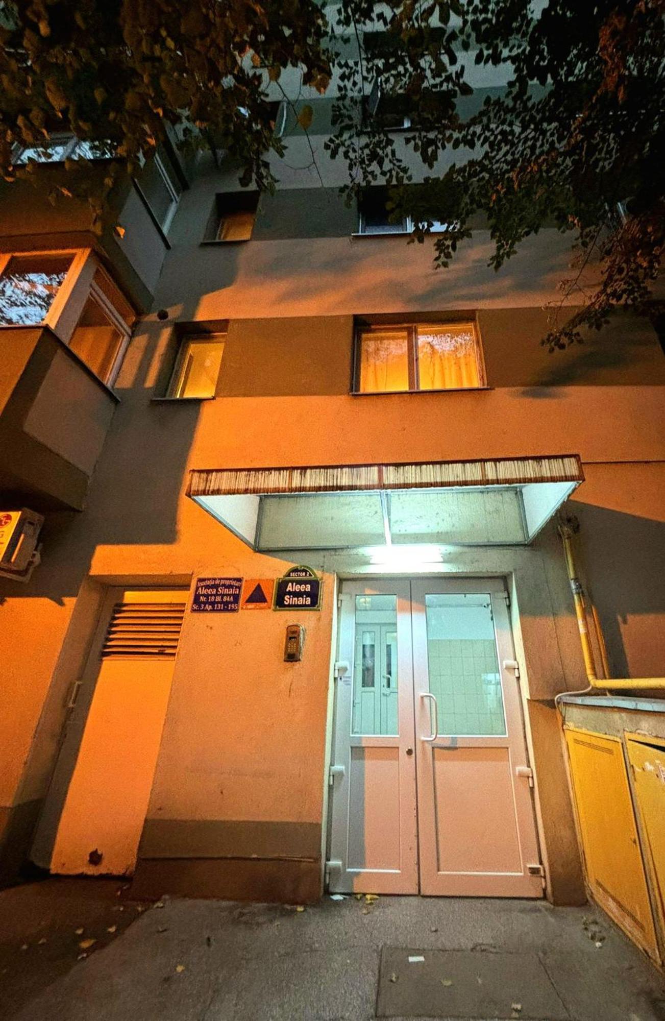 Apartment Up In *