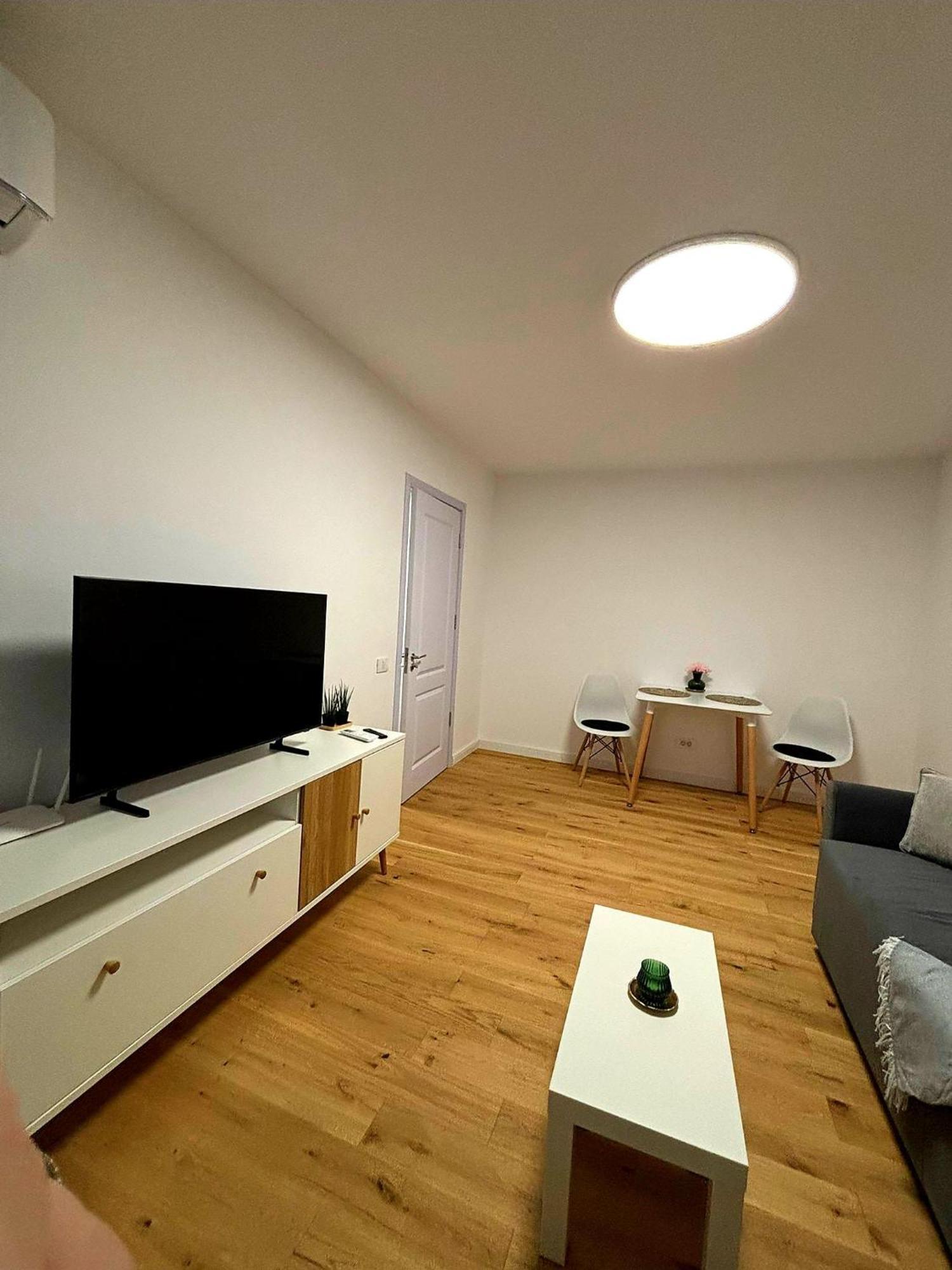 Apartment Up In